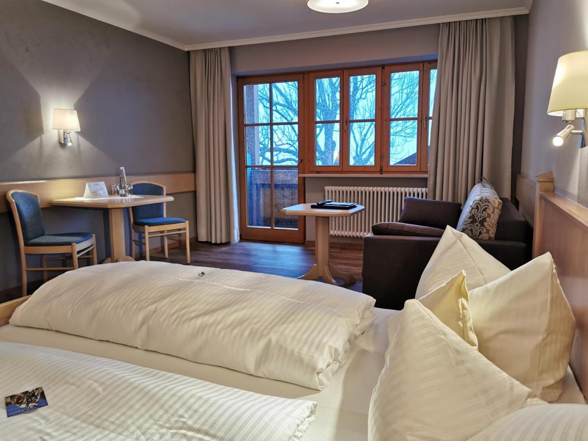 Hotel Berghof Pfronten Exteriör bild